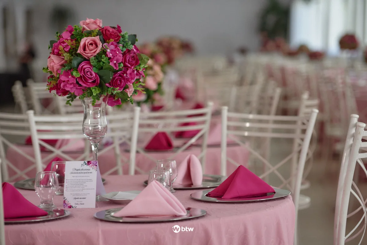 Quanto custa decoração de casamento, preço de flores naturais para decoração